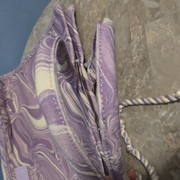 Vince Camuto Orla Lavender Haze Swirl Large Tote Bag with Tassel NWT - Picture 10 of 12